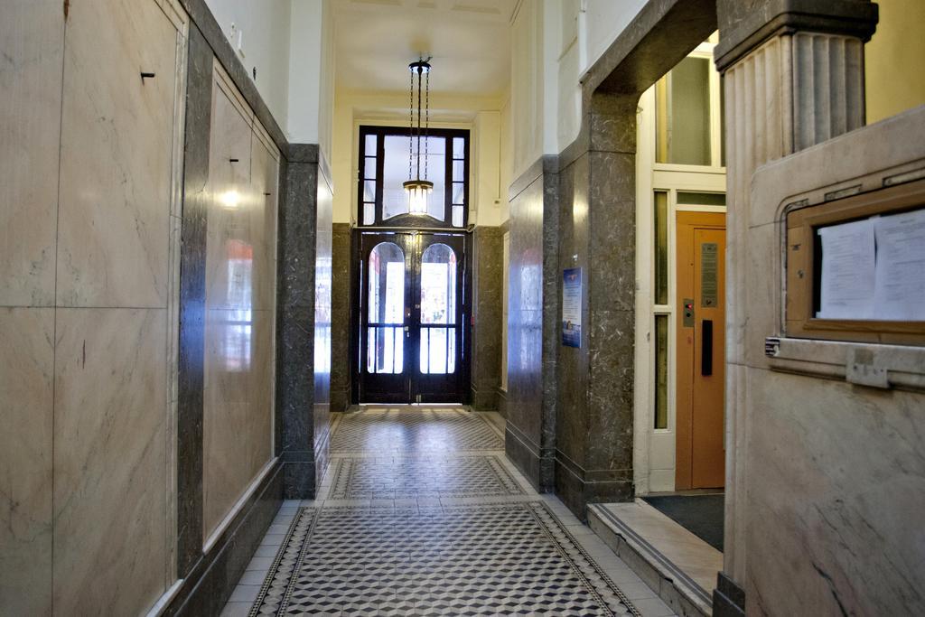 Diana Apartment On Vaci Utca Budapeşte Dış mekan fotoğraf