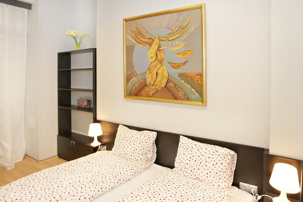 Diana Apartment On Vaci Utca Budapeşte Oda fotoğraf