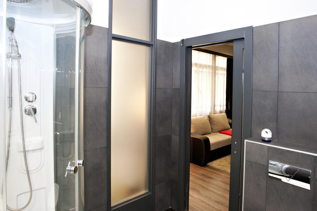 Diana Apartment On Vaci Utca Budapeşte Oda fotoğraf