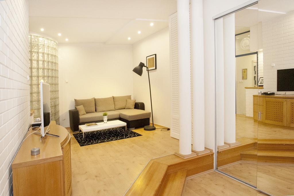 Diana Apartment On Vaci Utca Budapeşte Dış mekan fotoğraf